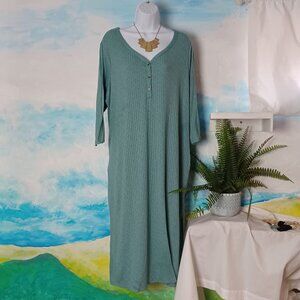 Joyspun size 2X ultra soft knit long dress, beautiful condition